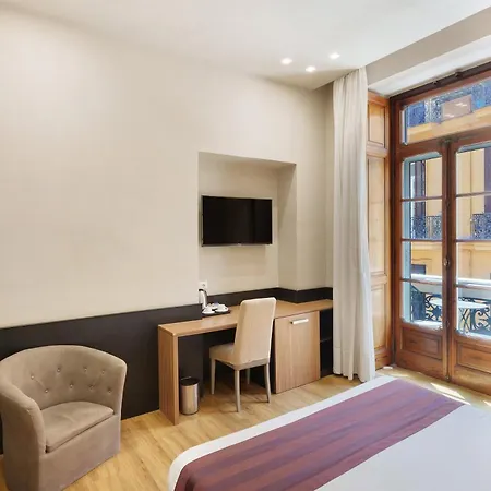 Duomo Deluxe And Bed & Breakfast