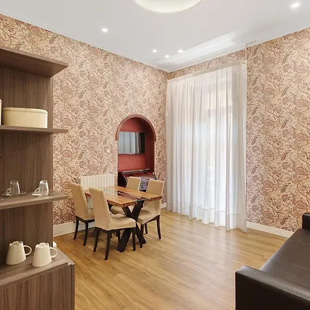 Duomo Deluxe And Bed & Breakfast 3*